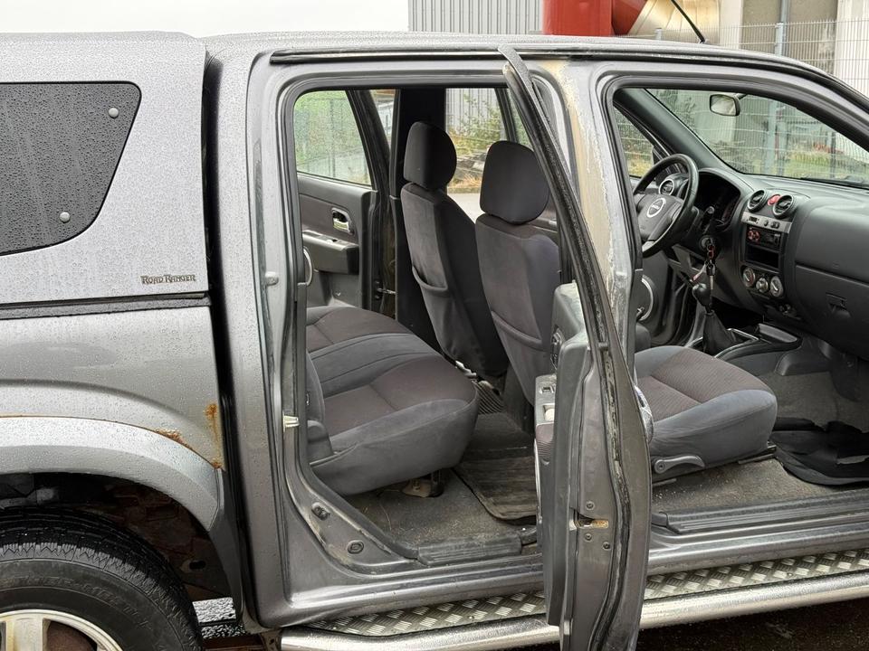 Weitere Automarken Isuzu D-Max Pick-Up Double Cab 2.5 TD 4WD *KLIMA*ALU* 2012 — фото 11