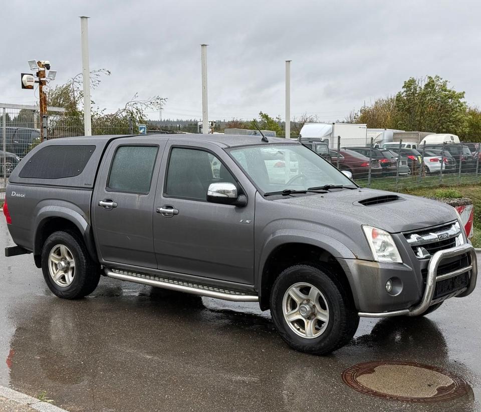 Weitere Automarken Isuzu D-Max Pick-Up Double Cab 2.5 TD 4WD *KLIMA*ALU* 2012 — фото 5