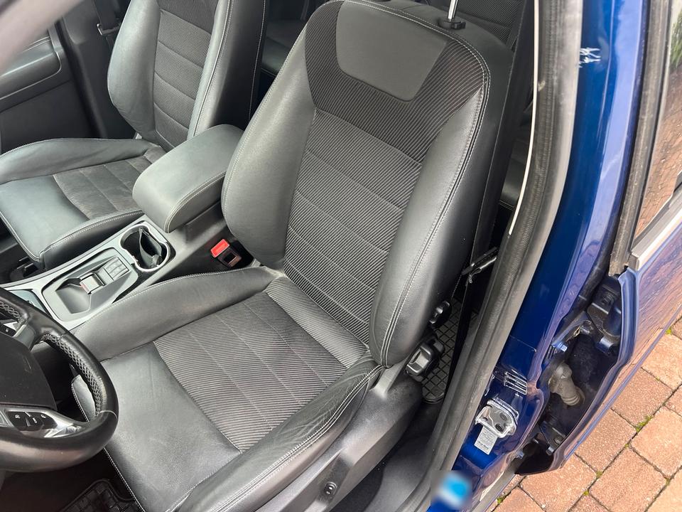 Ford S-Max 2014 — photo 10