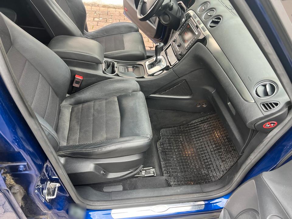 Ford S-Max 2014 — photo 13