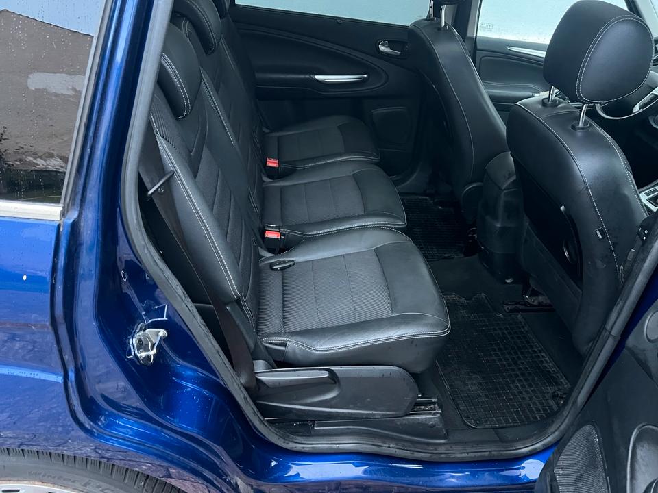 Ford S-Max 2014 — photo 15
