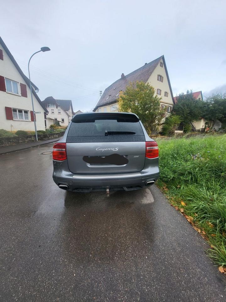 Porsche Cayenne 2007 — вигляд ззаду