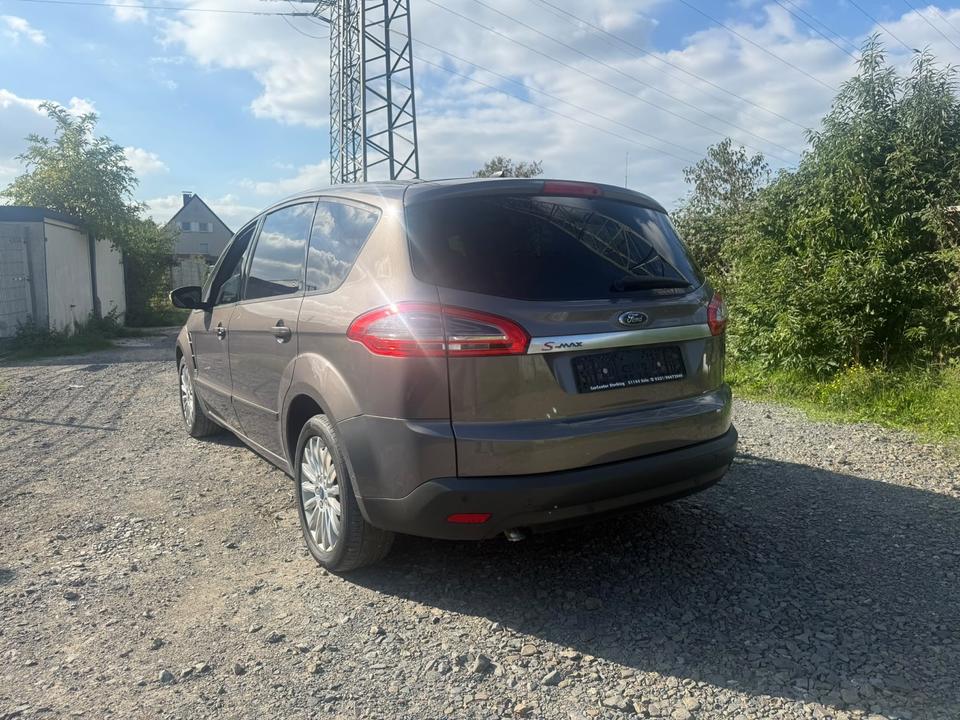 Ford S-Max 2012 — engine