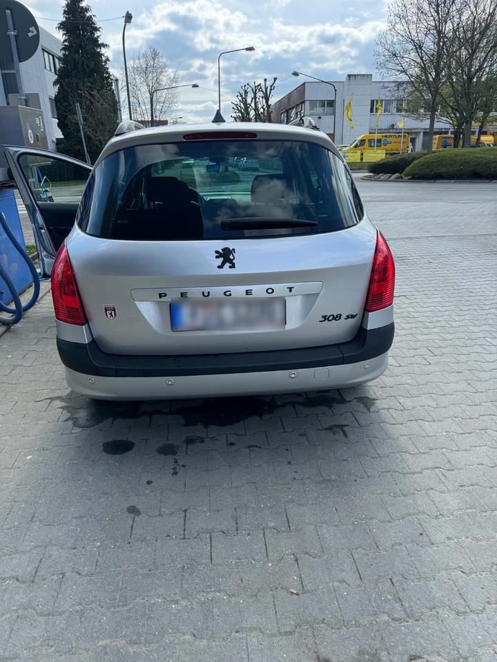 Peugeot 308 2010 — photo 5