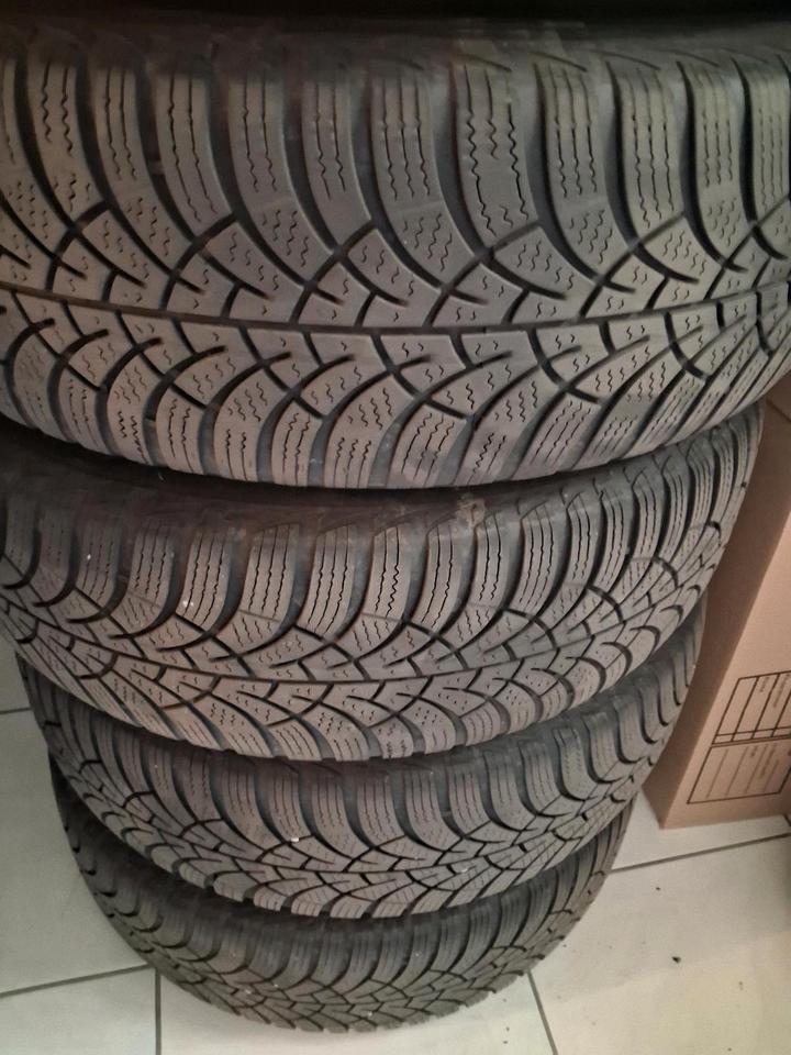 Audi A4 2004 — photo 15