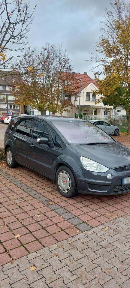 Ford S-Max, 2009