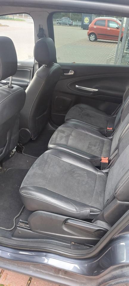 Ford S-Max 2009 — photo 6