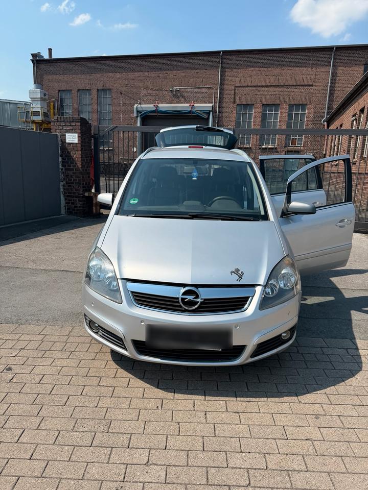 Opel Zafira, 2007