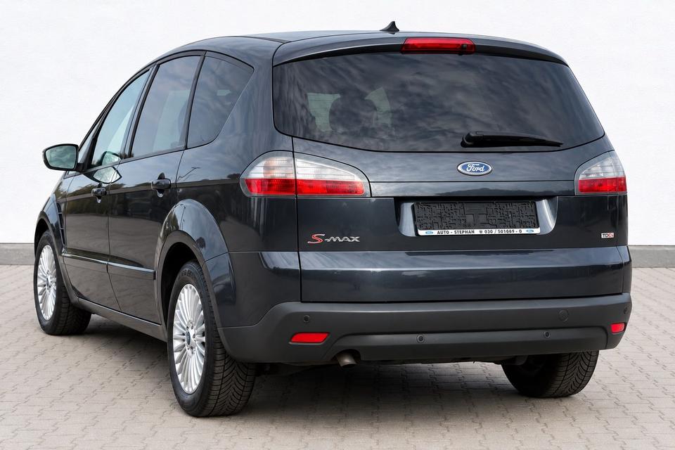 Ford S-Max 2009 — photo 7