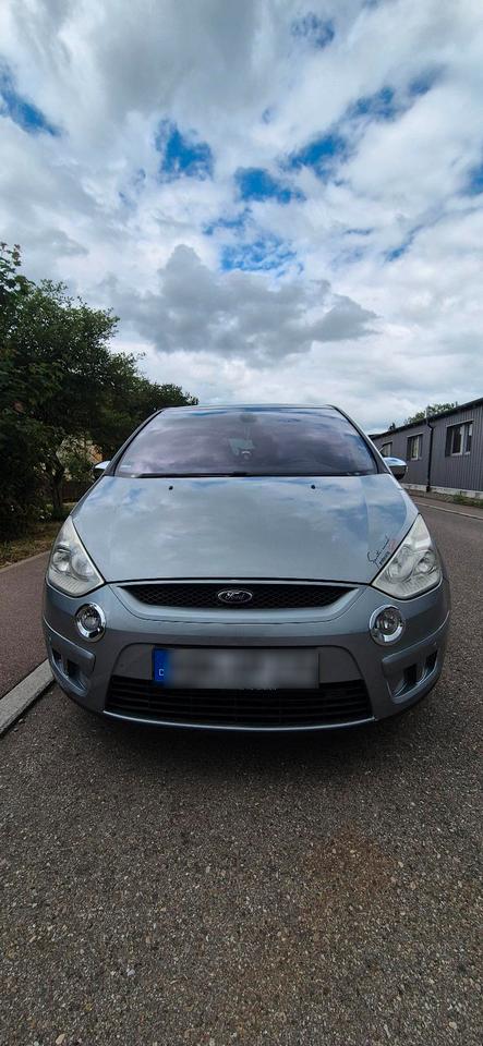 Ford S-Max 2010 — photo 10