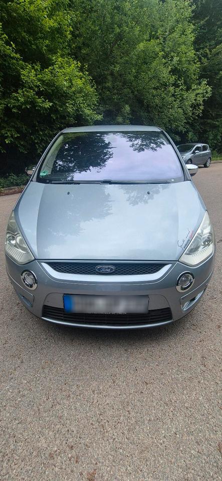 Ford S-Max 2010 — photo 13