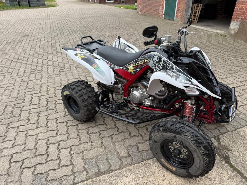 Yamaha Raptor 700 2009 — rear view