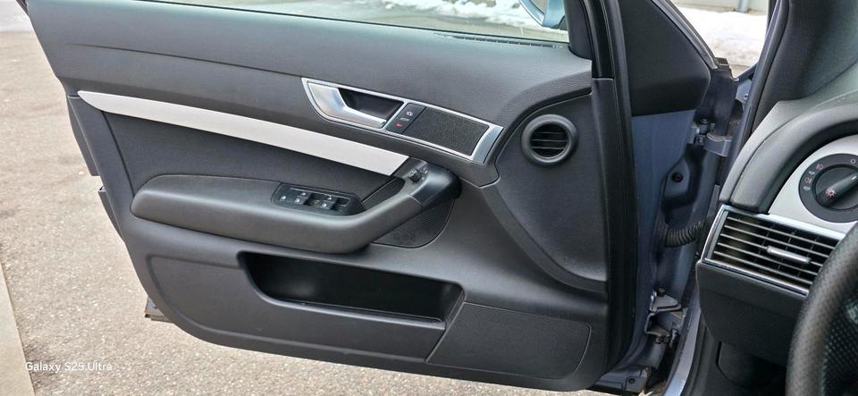 Audi A6 2005 — photo 11