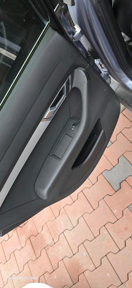 Audi A6 2005 — photo 15