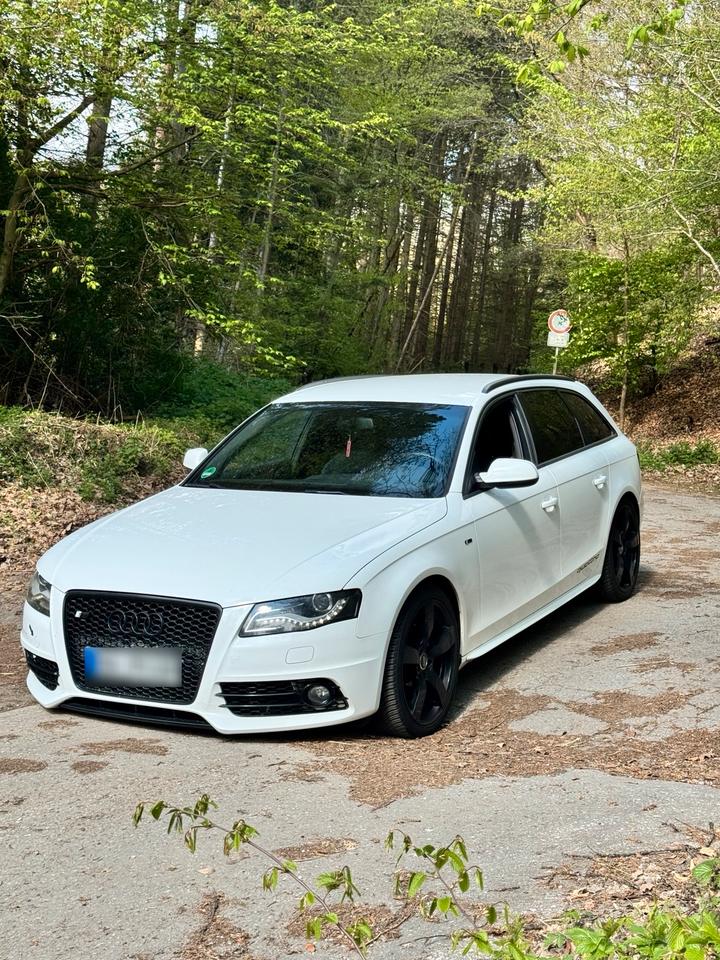 Audi A4 2011 — photo 11