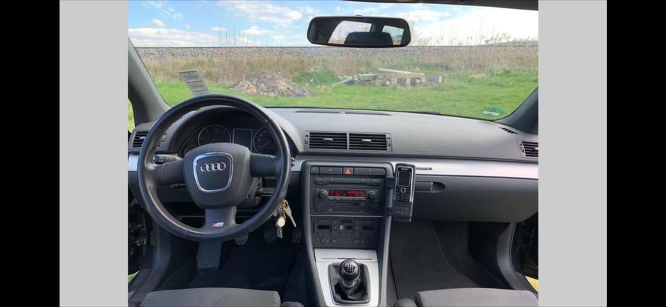 Audi A4 2005 — photo 5