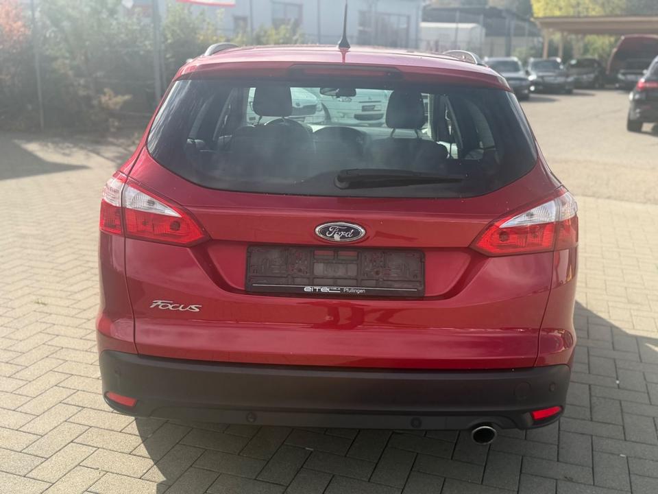 Ford Focus 2013 — photo 5