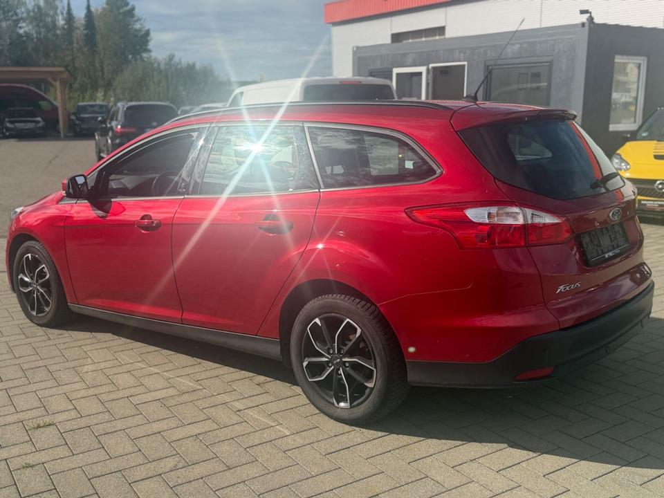 Ford Focus 2013 — photo 6