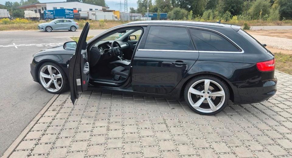 Audi A4 2012 — photo 13