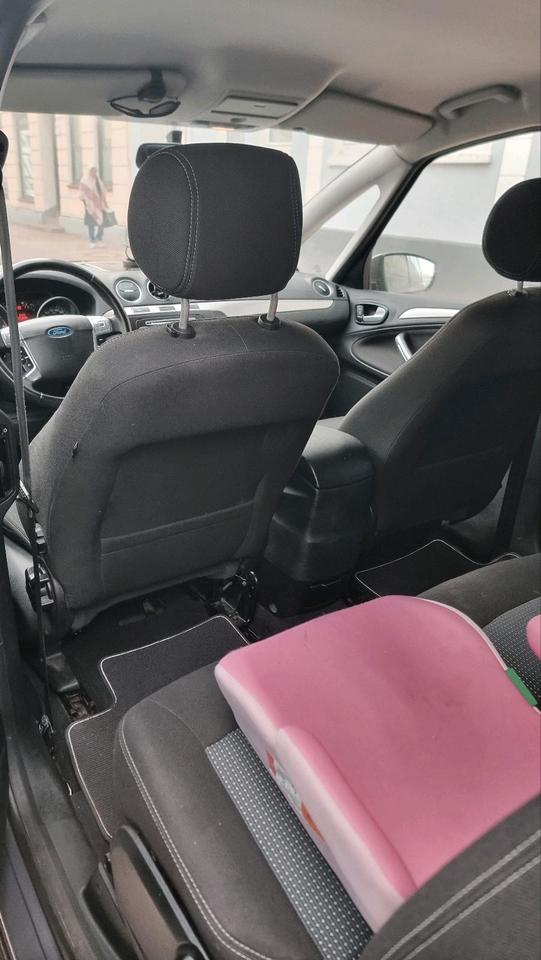 Ford S-Max 2014 — photo 11