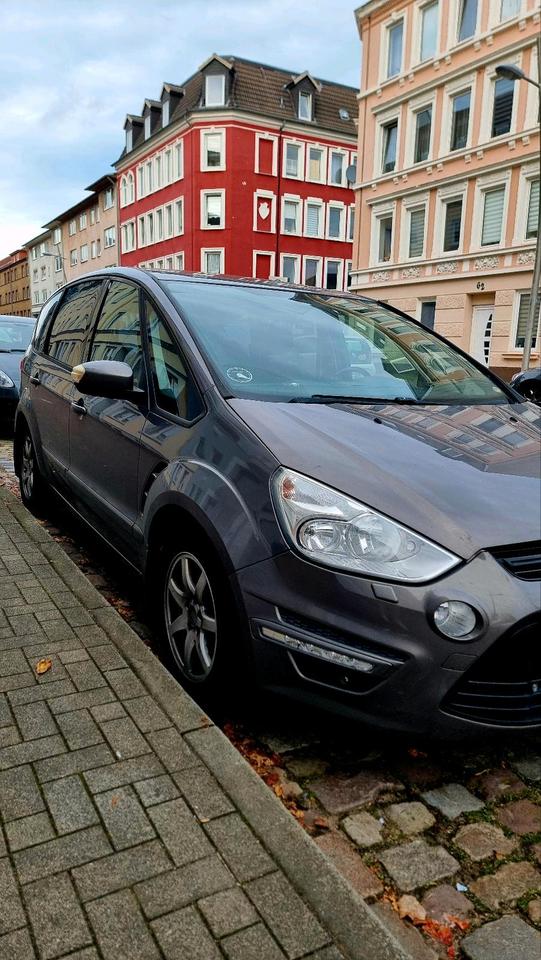 Ford S-Max 2014 — photo 8