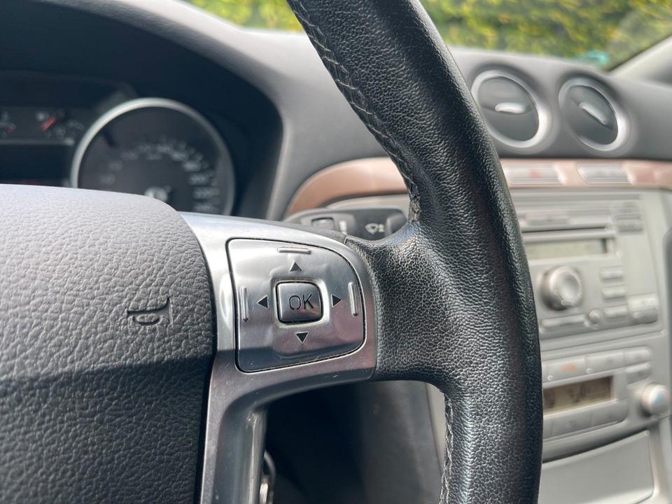 Ford S-Max 2007 — photo 14