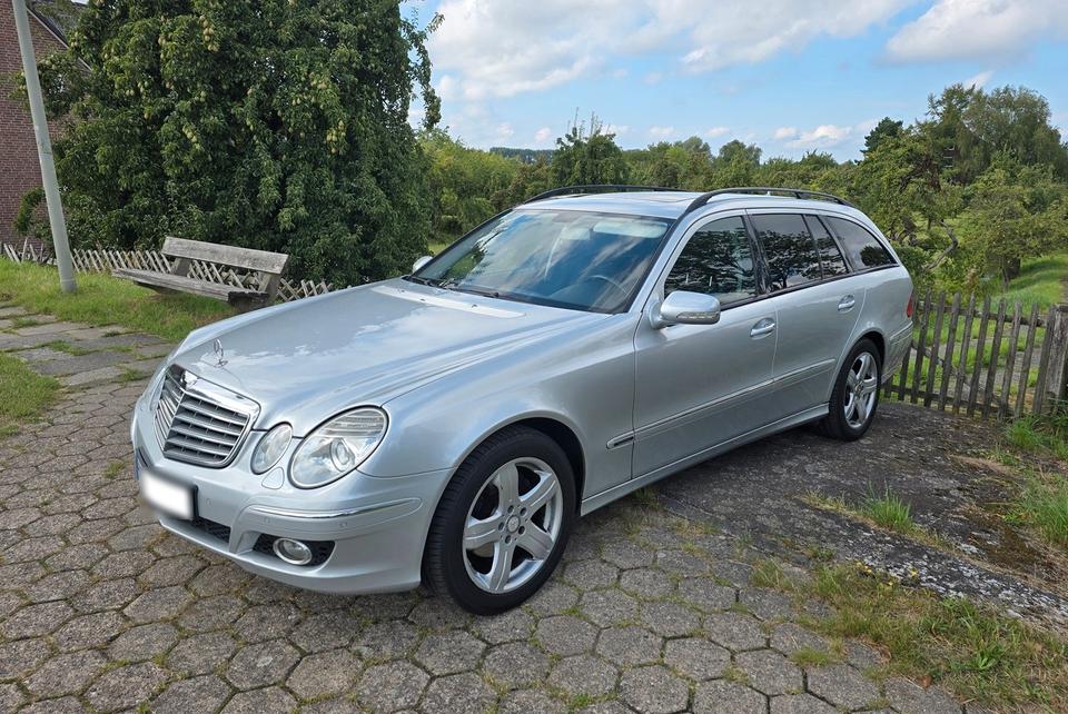 Mercedes Benz E 220, 2008