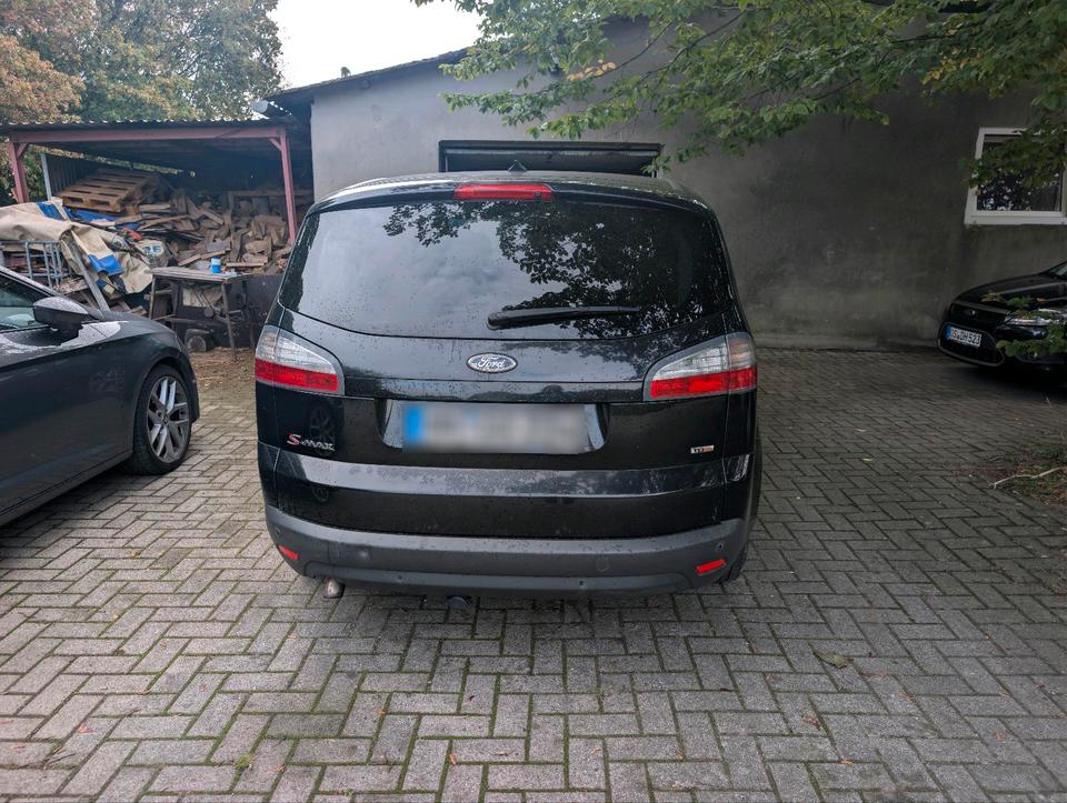 Ford S-Max 2009 — photo 6