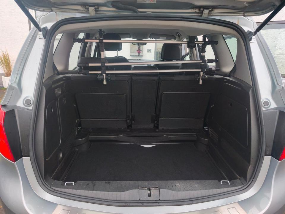 Opel Meriva 2012 — двигун