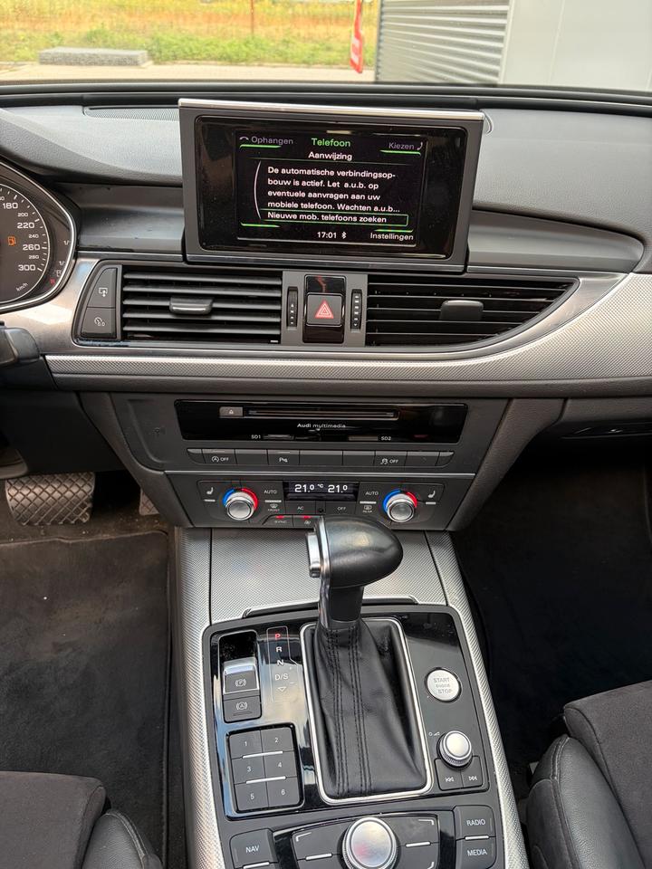 Audi A6 2013 — photo 11