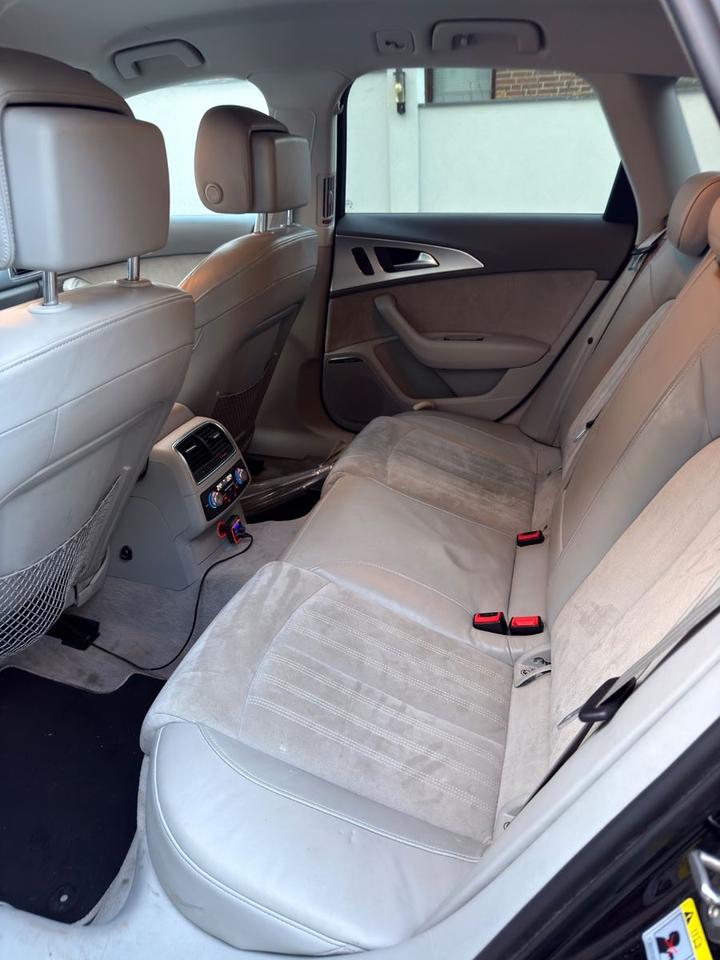 Audi A6 2012 — photo 15