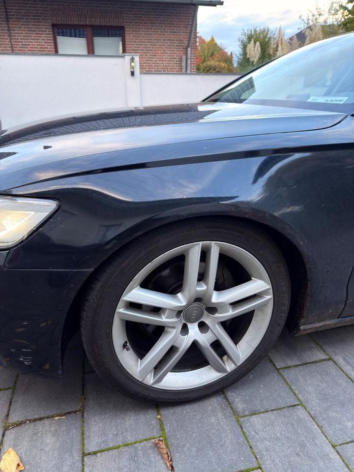 Audi A6 2012 — rear view