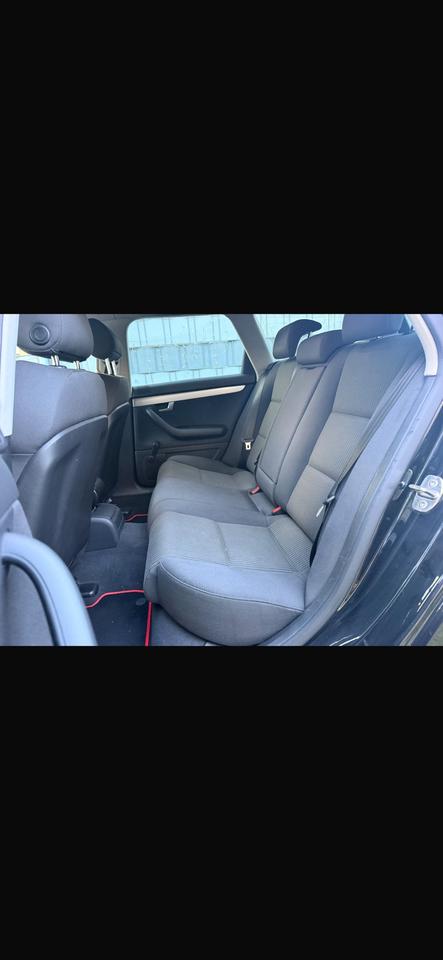 Audi A4 2006 — photo 12