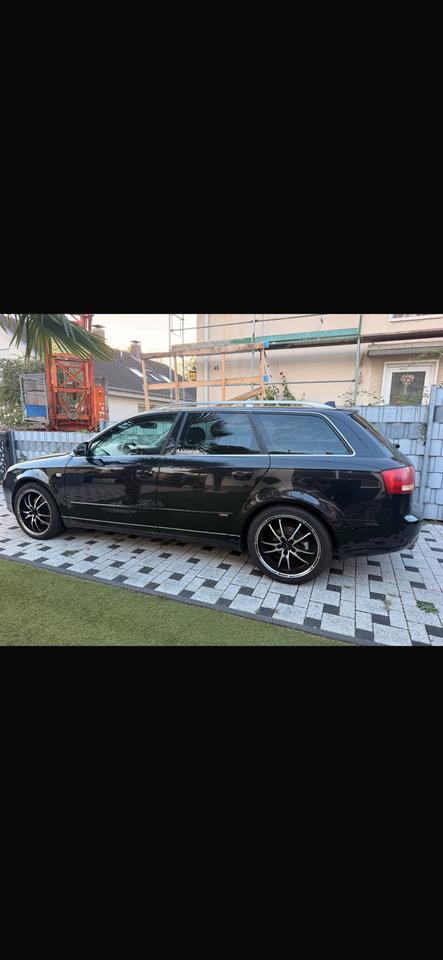 Audi A4 2006 — rear view