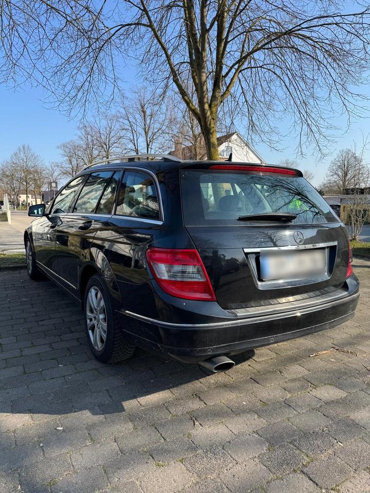 Mercedes Benz C 220 2010 — photo 5