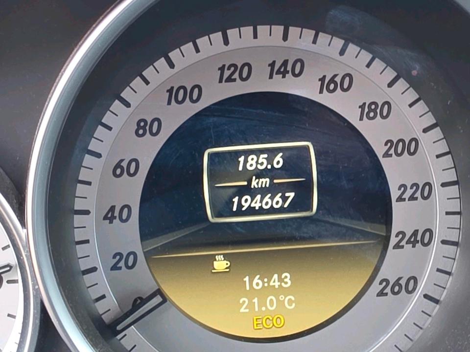 Mercedes Benz C 180 2011 — фото 13