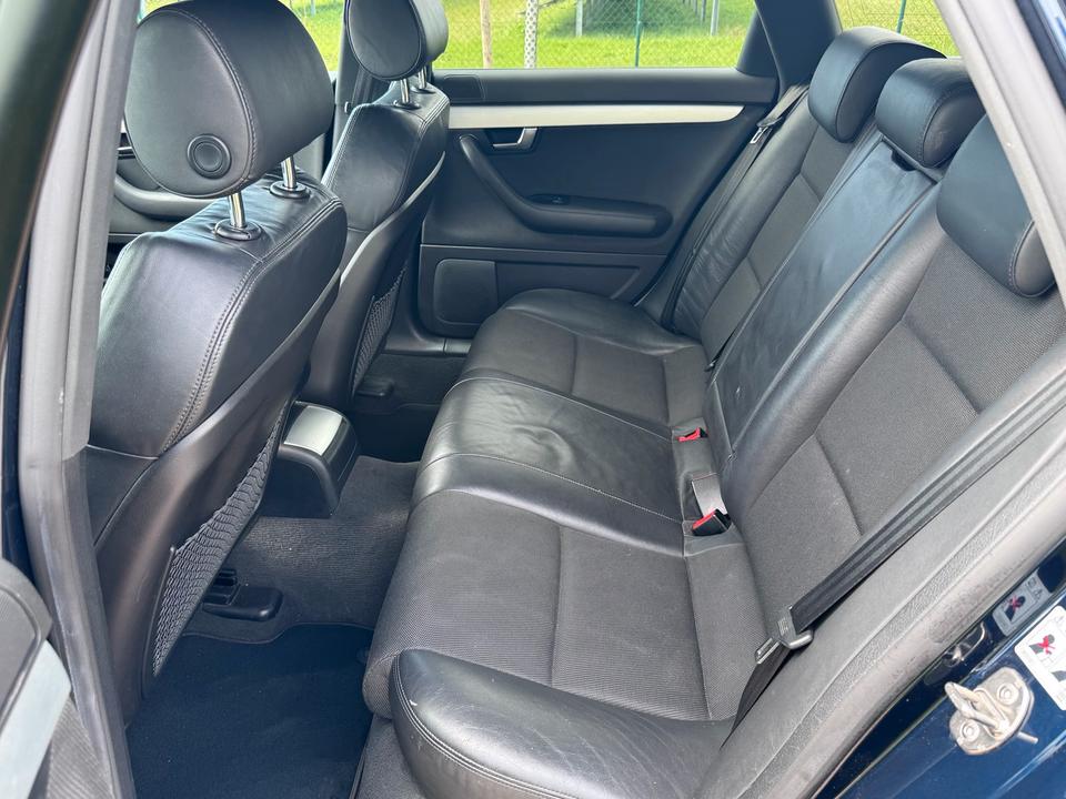 Audi A4 2007 — photo 10