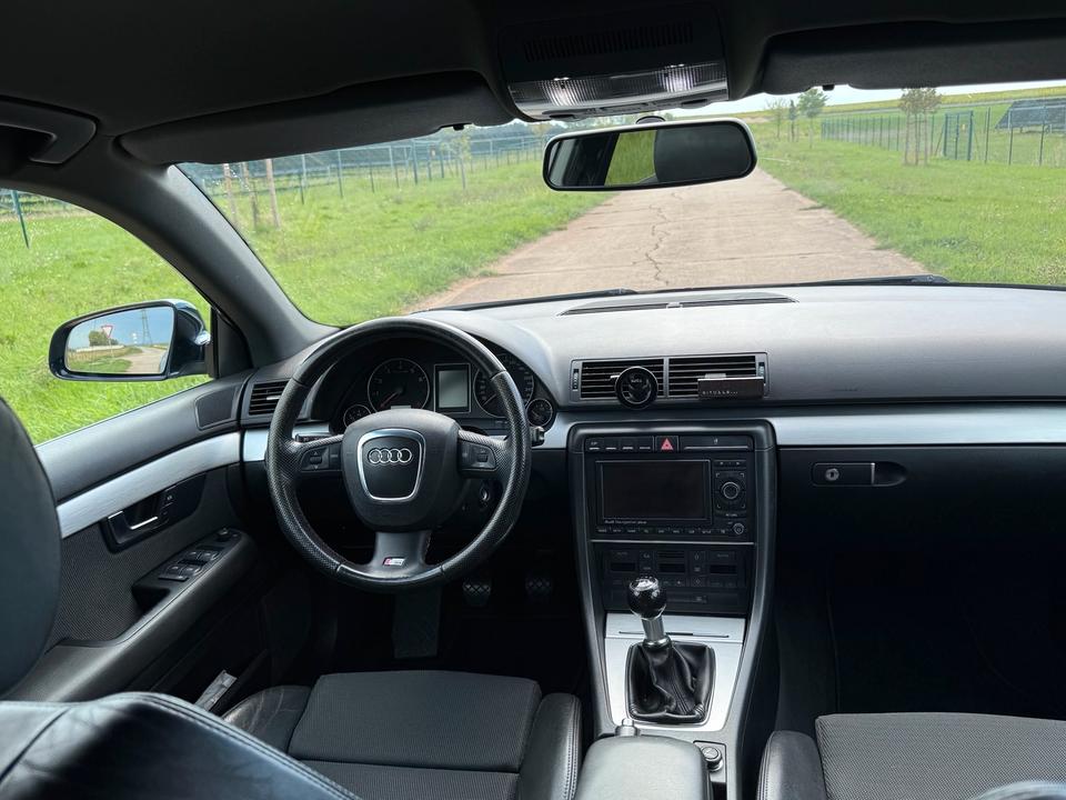 Audi A4 2007 — photo 9