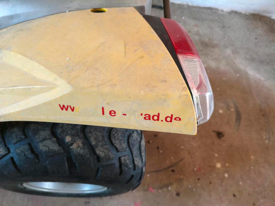 Weitere Motorräder Sanyang Quad UA18A- Baujahr - Motorschaden-Papiere vorhanden 2005 — photo 11