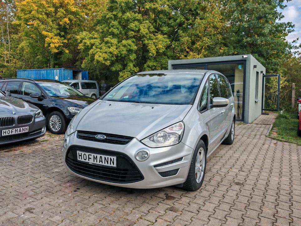 Ford S-Max 2013 — photo 8