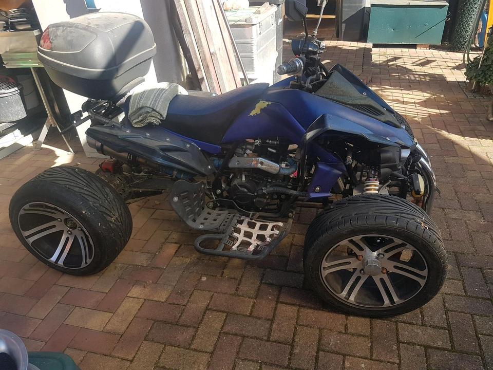  Quad zu verkaufen 2013 — engine 250 ccm