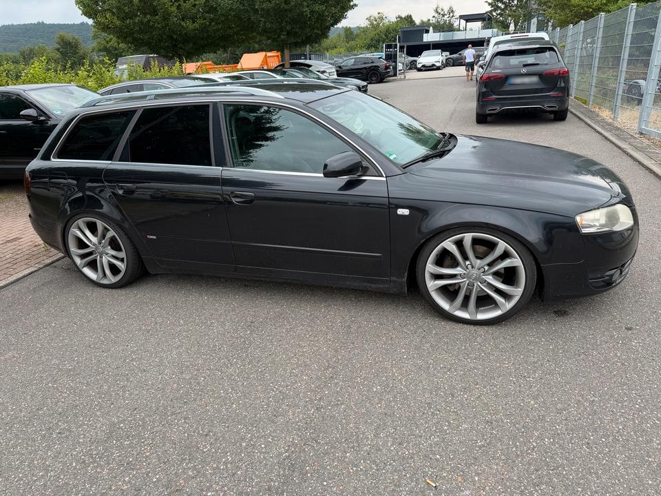 Audi A4 2006 — rear view