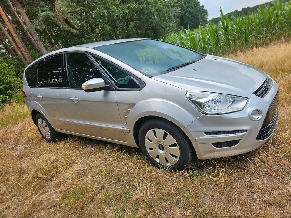 Ford S-Max 2011 — photo 5