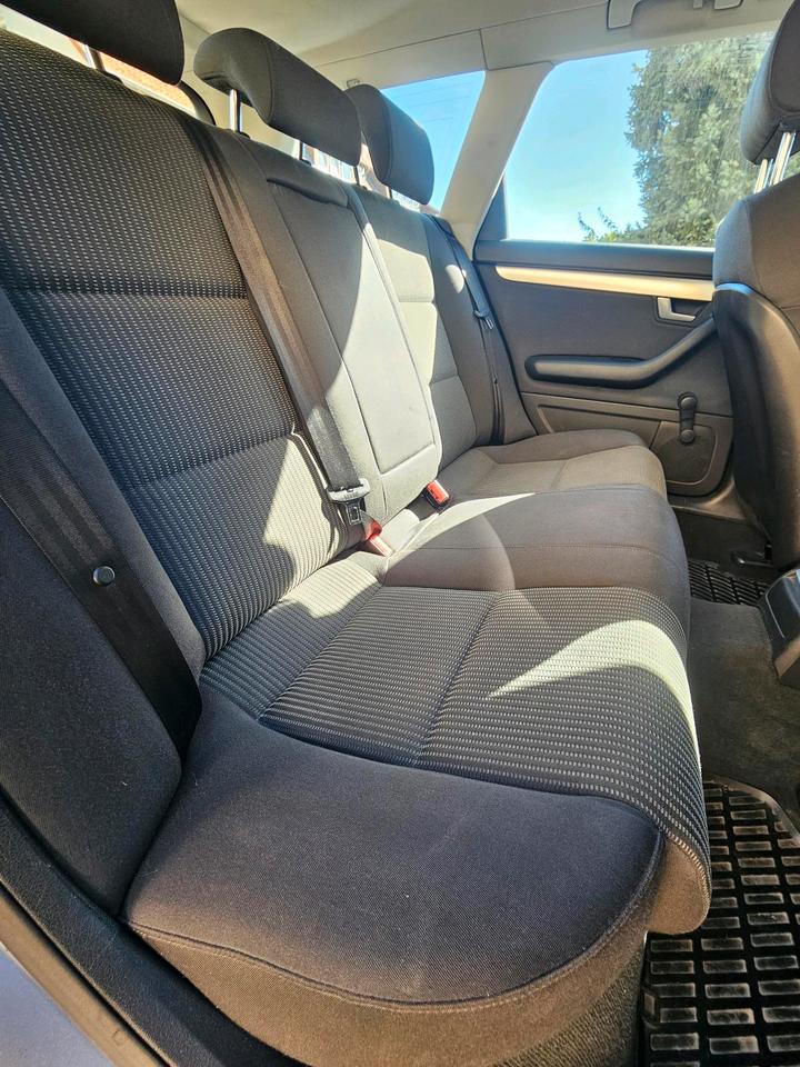 Audi A4 2005 — photo 14