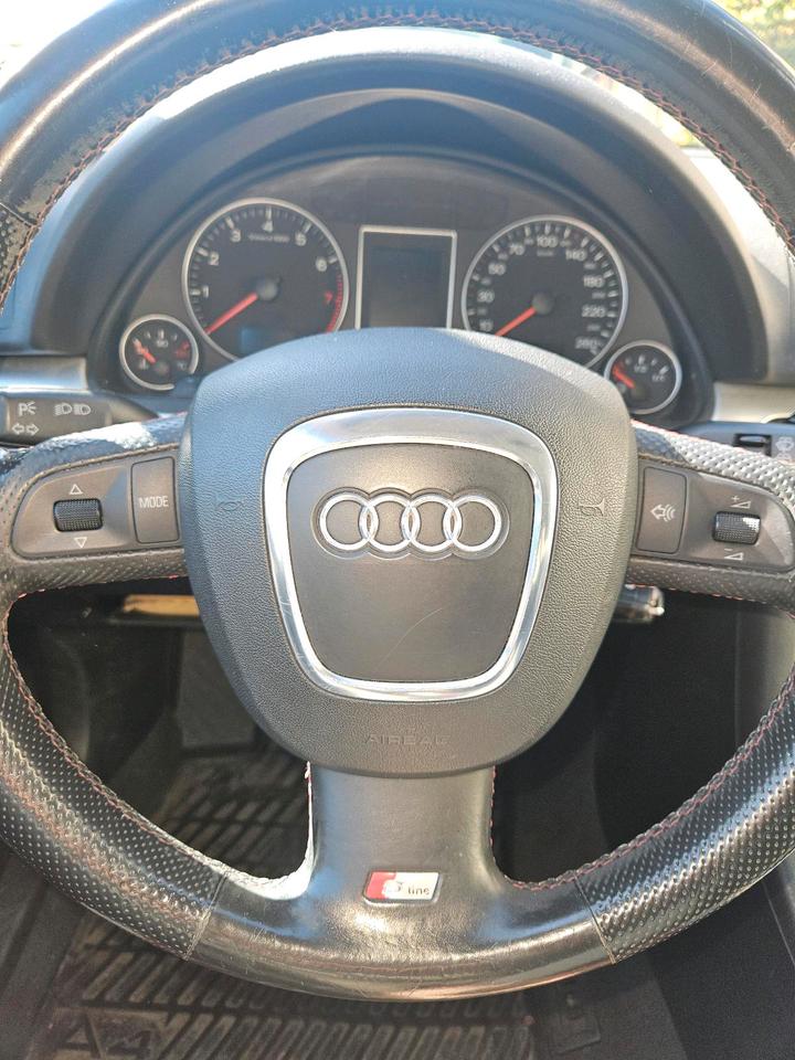 Audi A4 2005 — photo 8