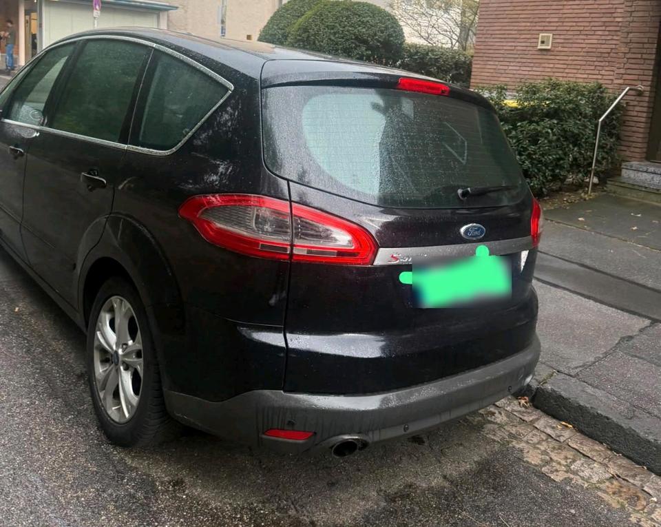 Ford S-Max 2012 — interior