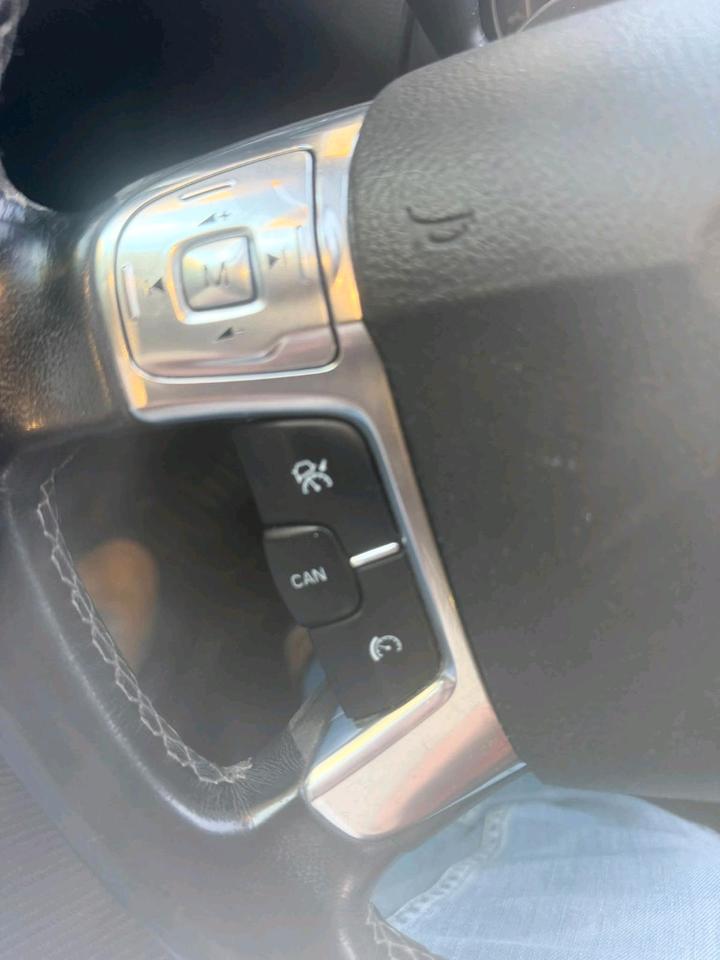 Ford S-Max 2012 — engine