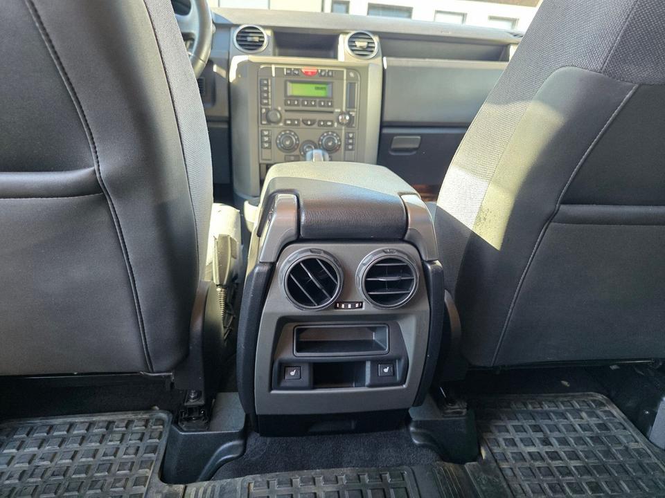 Land Rover Discovery 2007 — photo 15