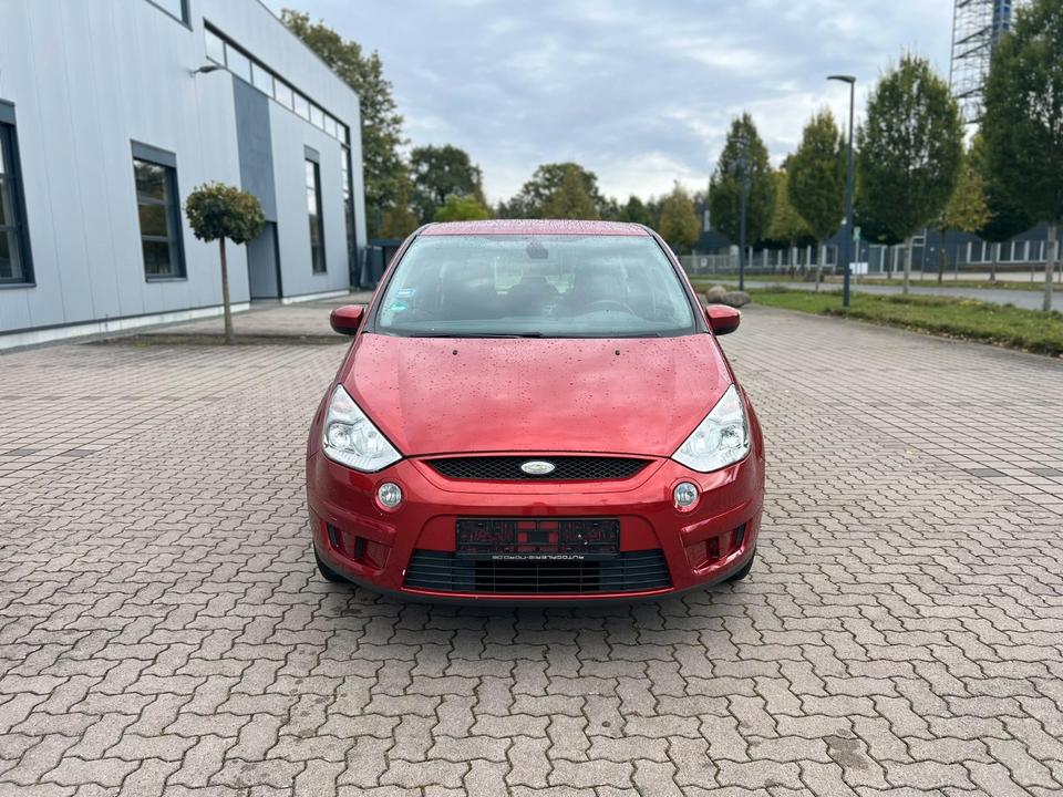 Ford S-Max 2006 — вигляд ззаду
