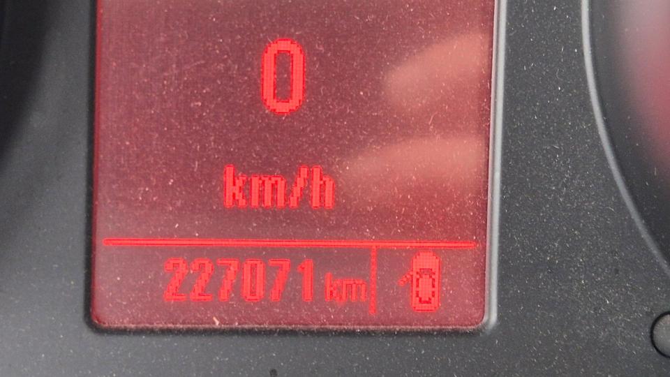 Opel Zafira Tourer 2012 — photo 13